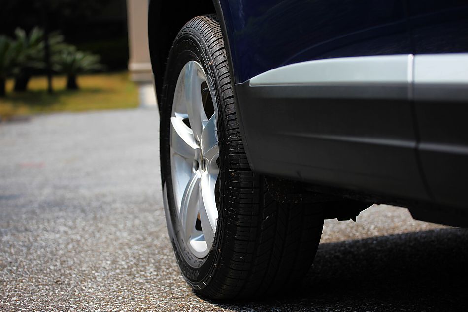 上海大众途观外观图片