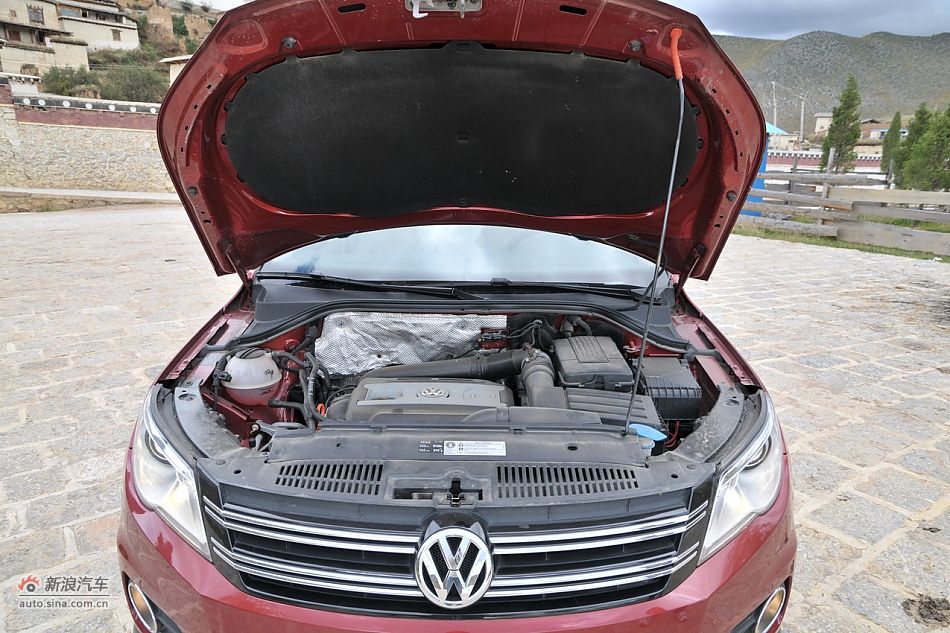 2010款途观2.0T四驱旗舰导航版