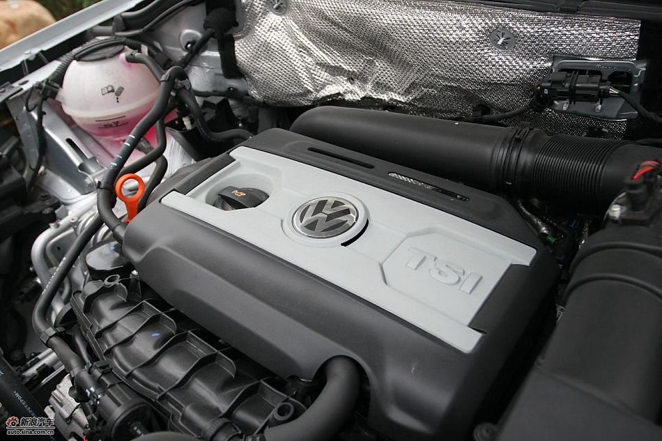 上海大众途观1.8TSI发动机