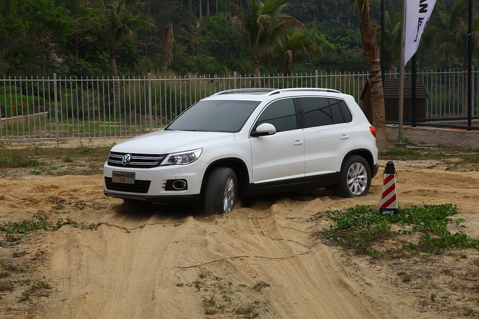 上海大众途观动态