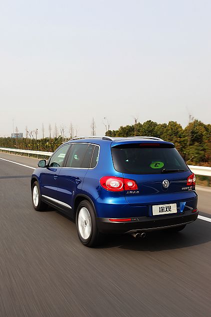 上海大众途观动态外观图片