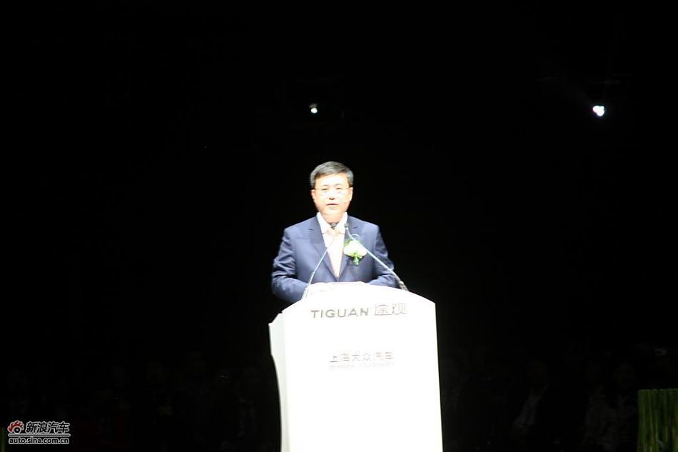 上海大众销售执行经理张海亮致词