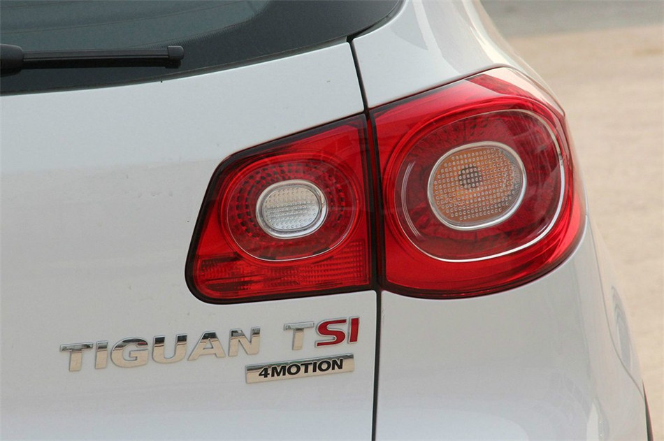 2012款 途观 1.8TSI自动风尚版四驱