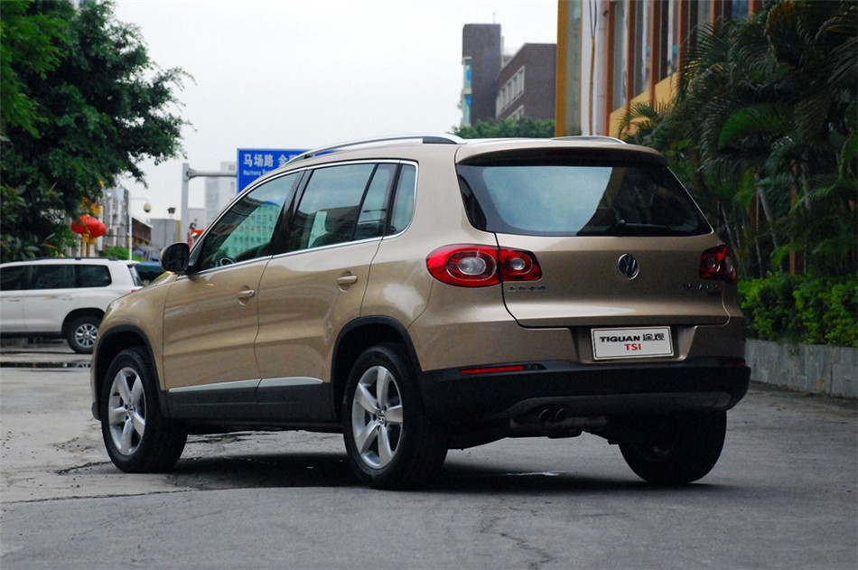 2012款 途观 1.8TSI 自动菁英版 四驱