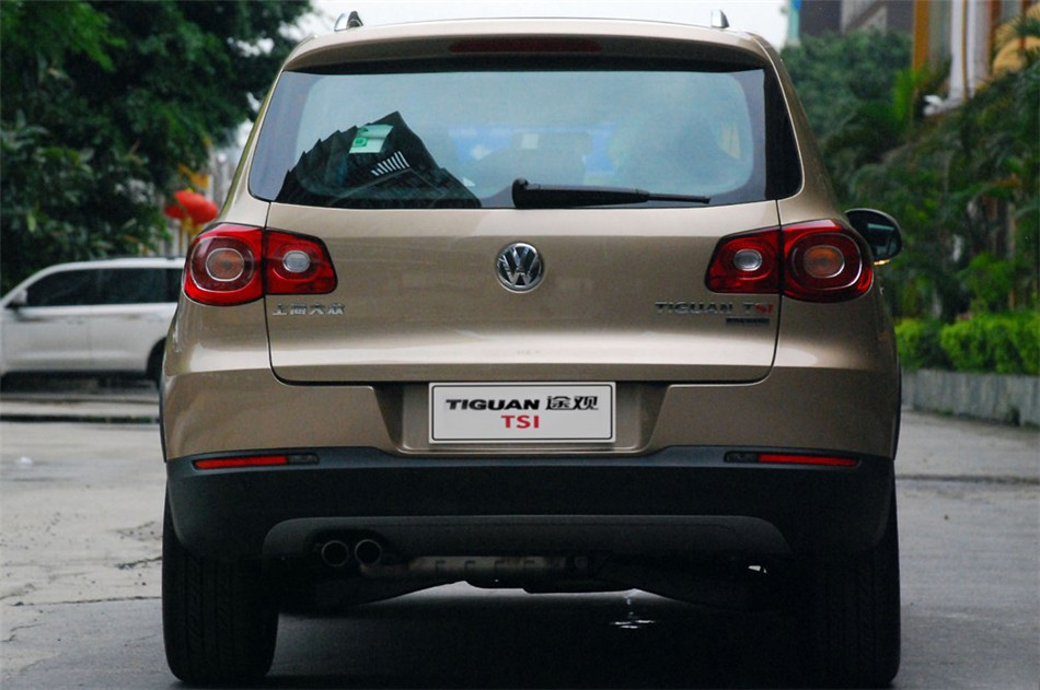 2012款 途观 1.8TSI 自动菁英版 四驱