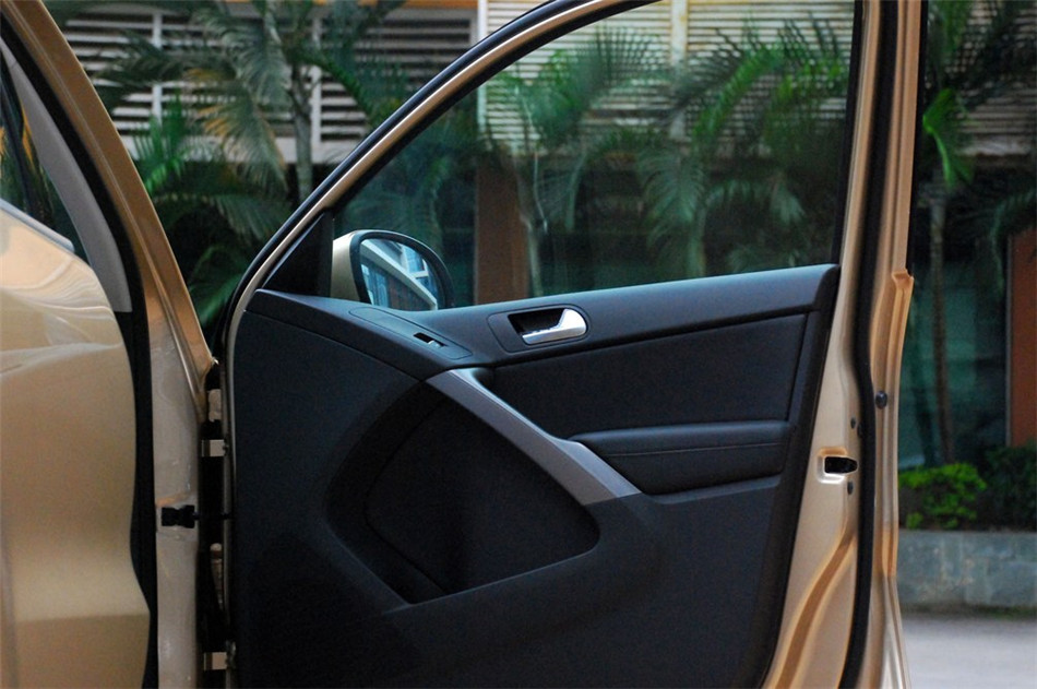 2012 ; 1.8TSI ԶݼӢ 