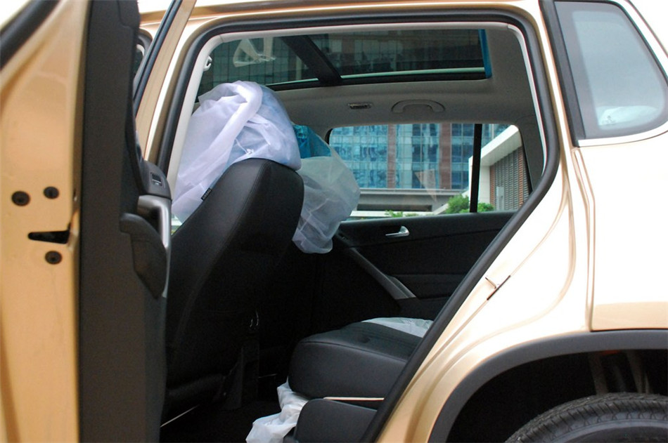 2012款 途观 1.8TSI 自动菁英版 四驱