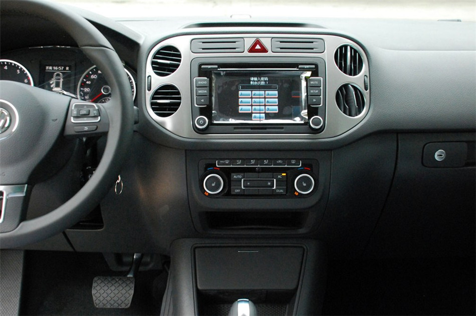 2012款 途观 1.8TSI 自动菁英版 四驱