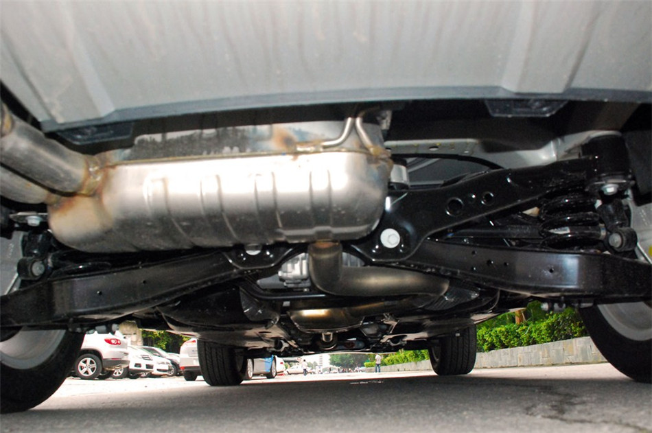 2012款 途观 1.8TSI 自动菁英版 四驱