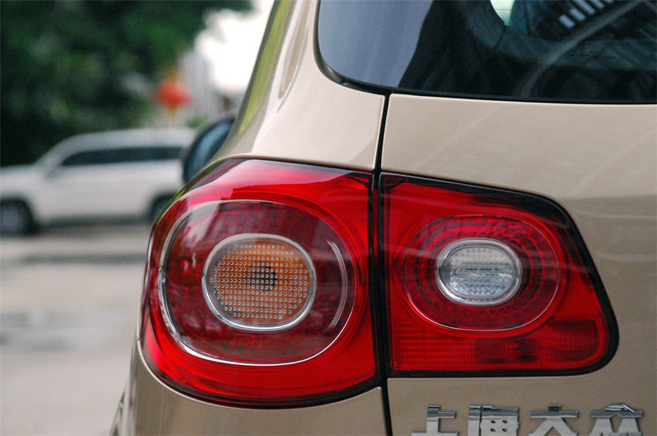 2012款 途观 1.8TSI 自动菁英版 四驱