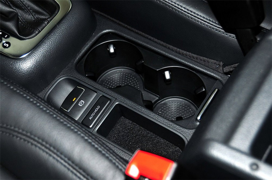 2013款途观1.8TSI自动舒适版四驱