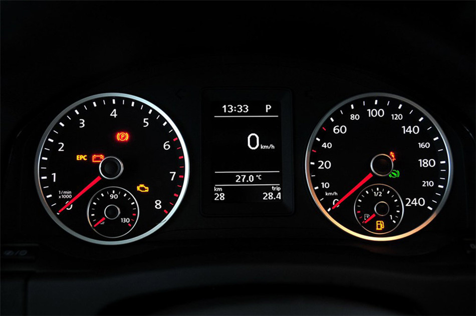 2013款途观1.8TSI自动舒适版四驱