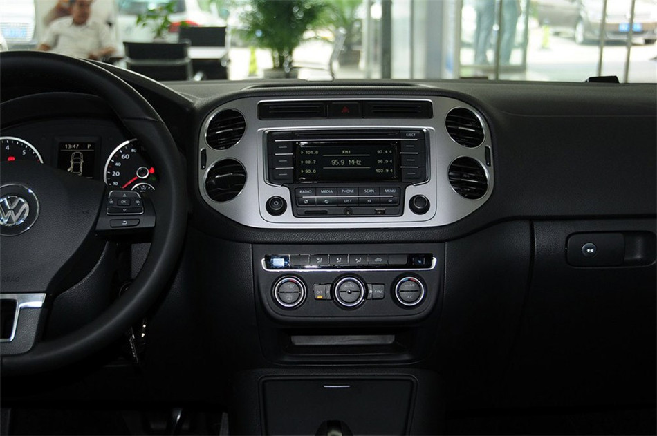 2013款途观1.8TSI自动舒适版四驱