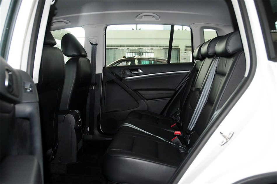 2013款途观1.8TSI自动舒适版四驱