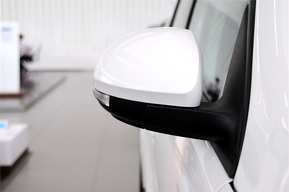 2013款途观1.8TSI自动舒适版四驱