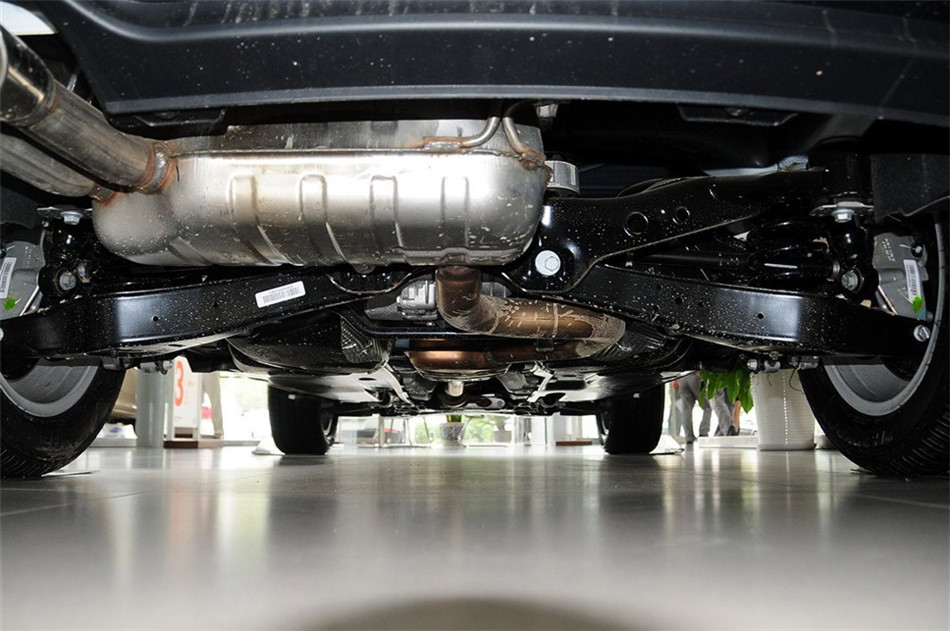 2013款途观1.8TSI自动舒适版四驱