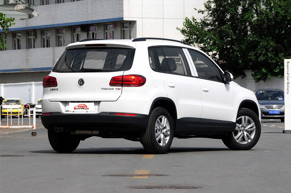 2015款 1.8TSI 自动两驱风尚版 外观