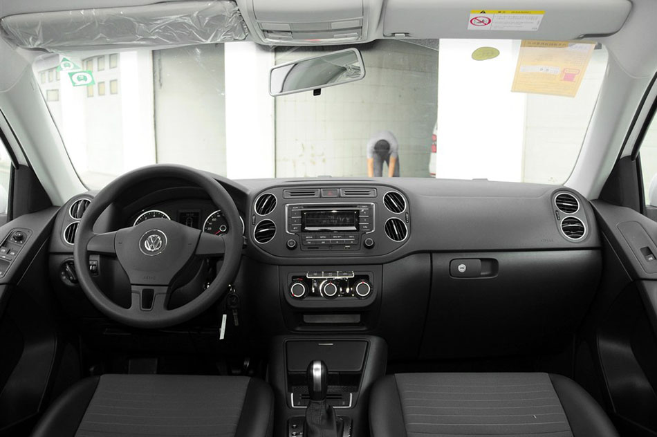 2015款 1.8TSI 自动两驱风尚版 内饰