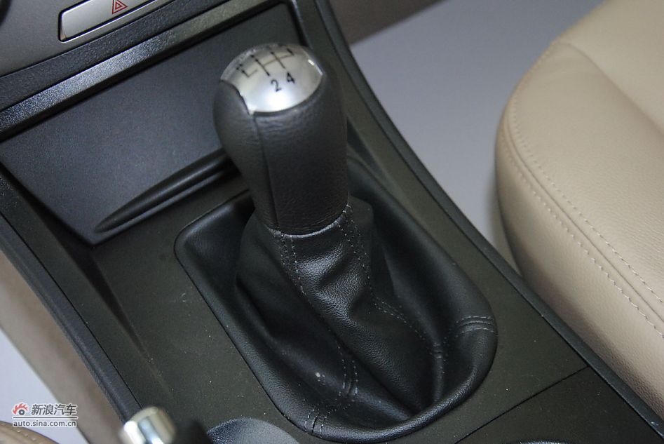 2012B50 1.6Lֶ촰