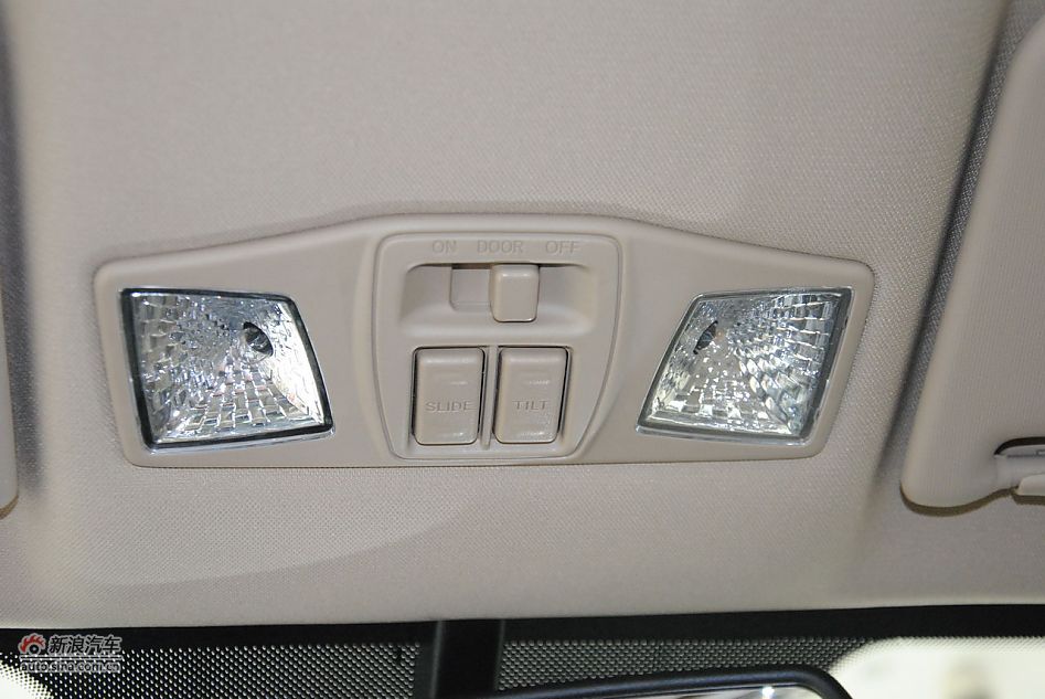 2012B50 1.6Lֶ촰