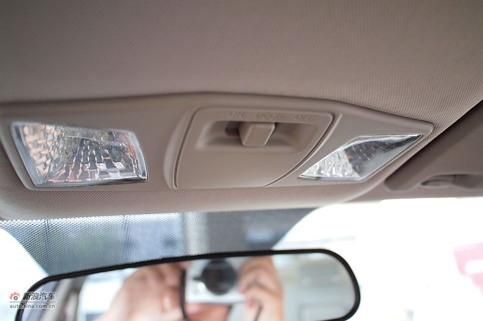 2011款奔腾B50 自动舒适型