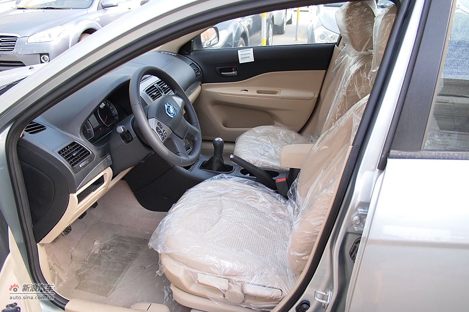 2011款奔腾B50 手动舒适型