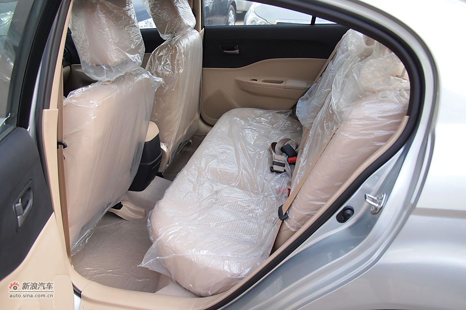 2011款奔腾B50 手动舒适型