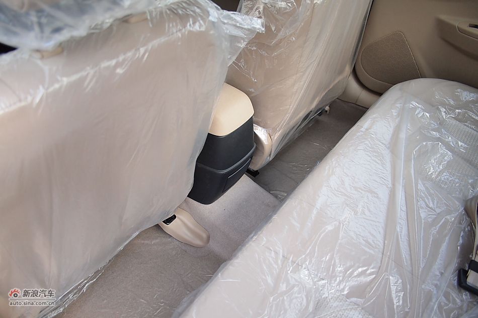 2011款奔腾B50 手动舒适型