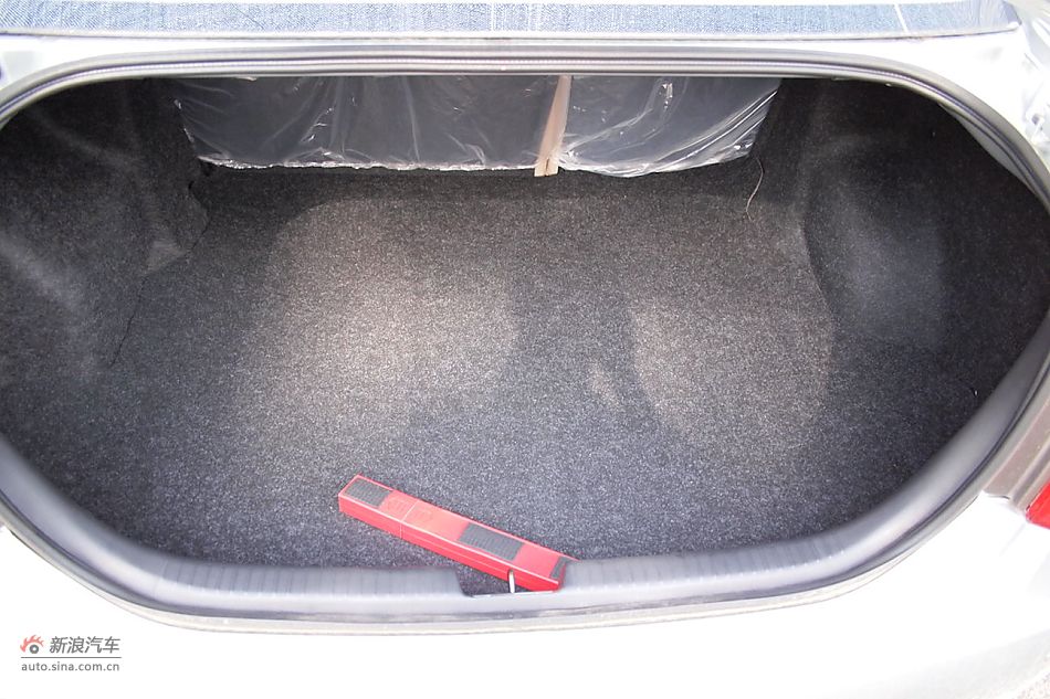 2011款奔腾B50 手动舒适型