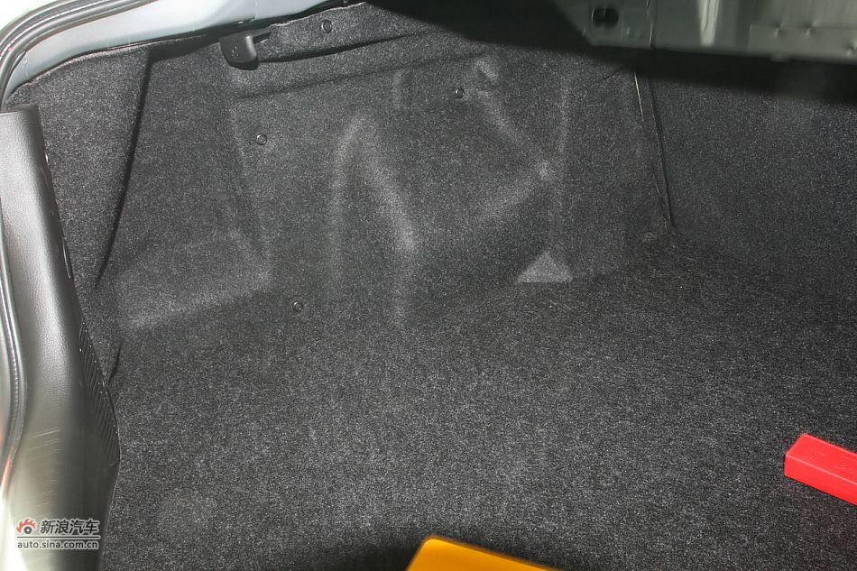 奔腾B50 手动舒适型