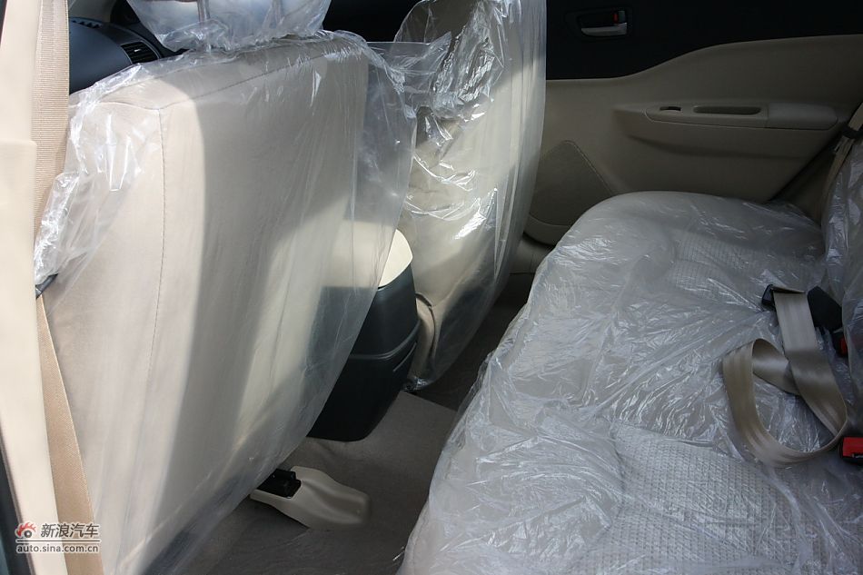 奔腾B50 手动舒适型