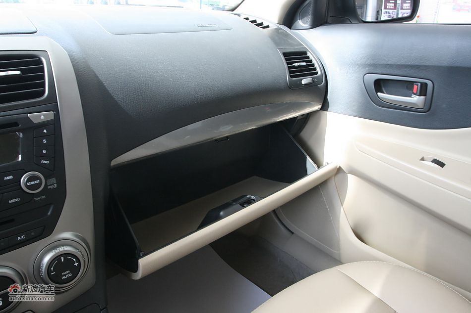 奔腾B50 手动豪华型