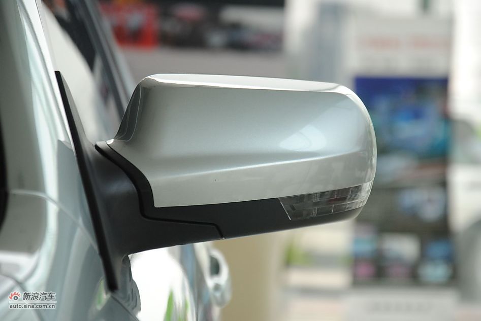 2012款奔腾B50 1.6L手动天窗版