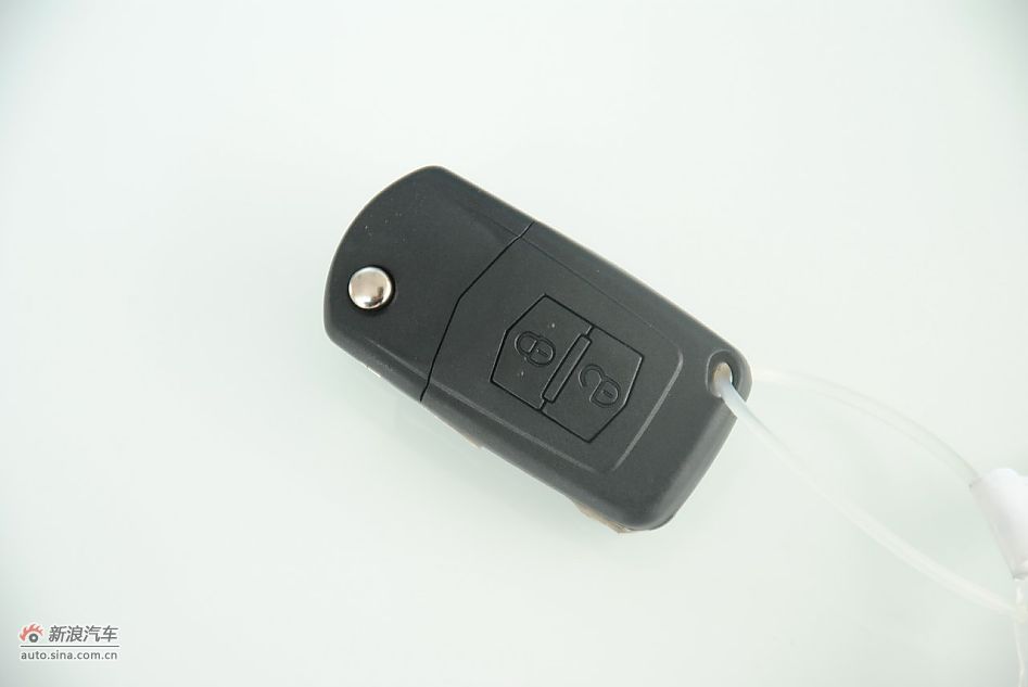 2012款奔腾B50 1.6L手动天窗版