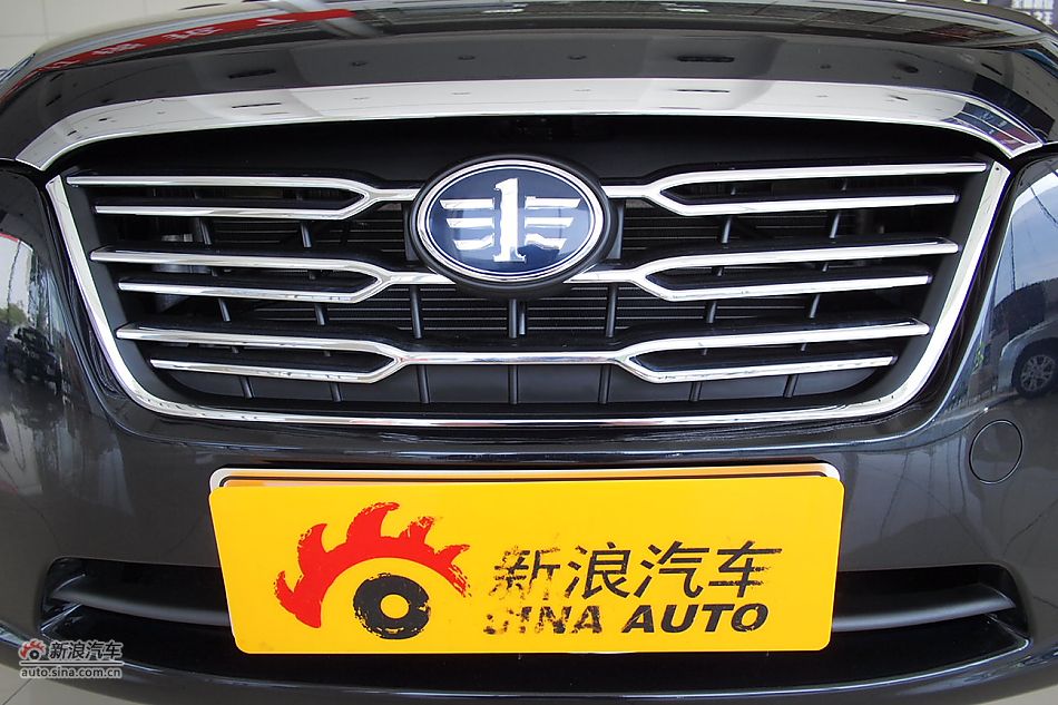 2011款奔腾B50 自动舒适型