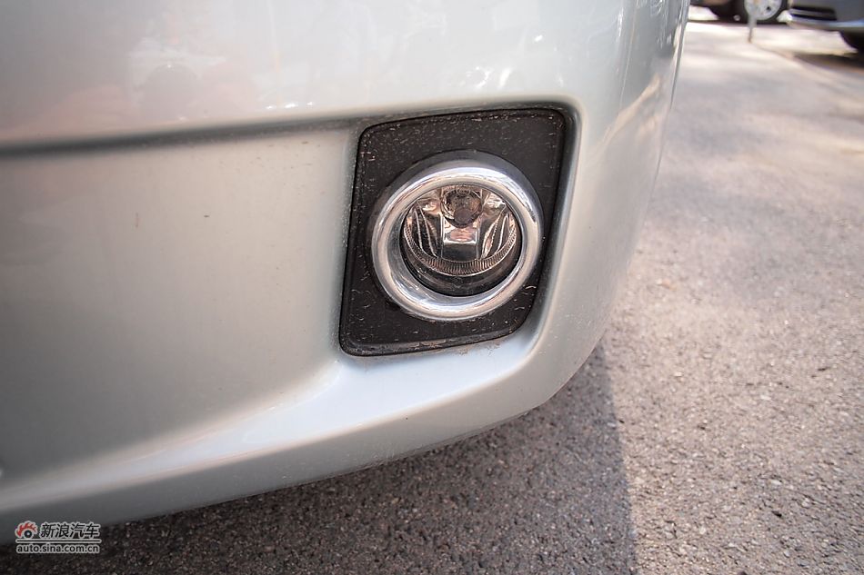 2011款奔腾B50 手动舒适型