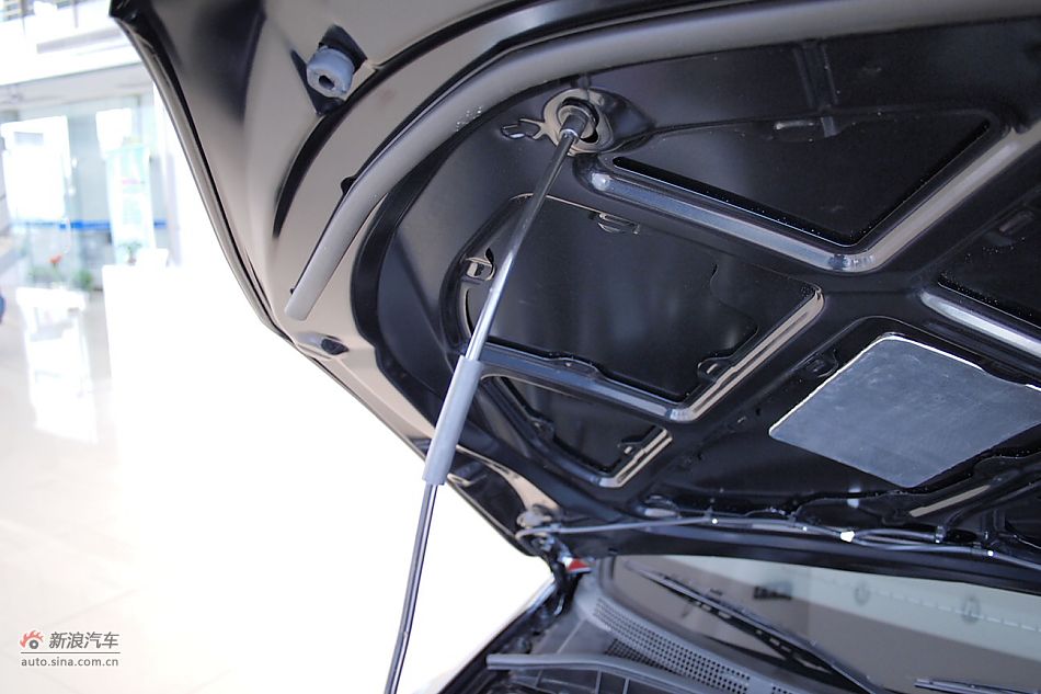 2011款奔腾B50 自动舒适型