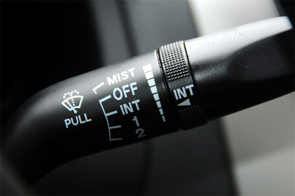 2012款 1.6L MT 时尚型 内饰