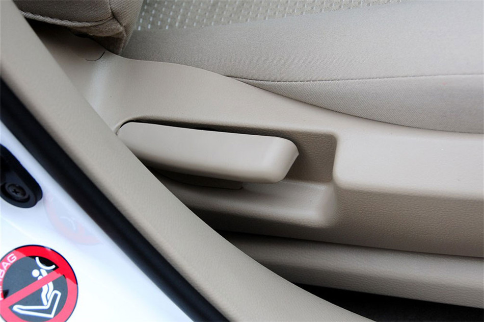 2012 1.6L MT ʱ οռ