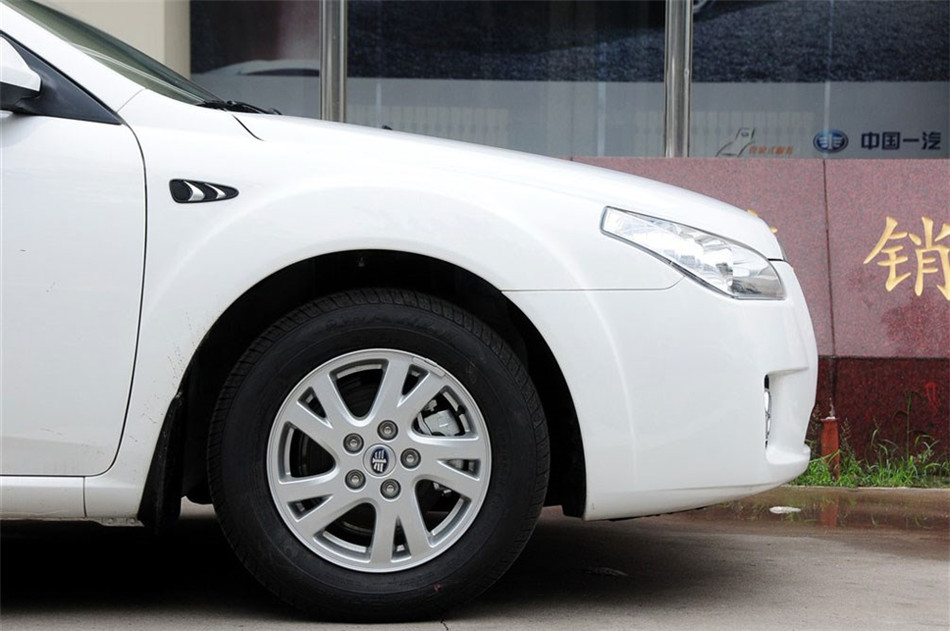 2012款 1.6L MT 时尚型 其他