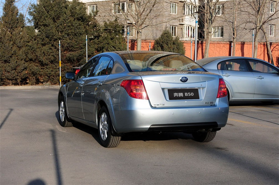 2012款 1.6L MT 豪华型 外观