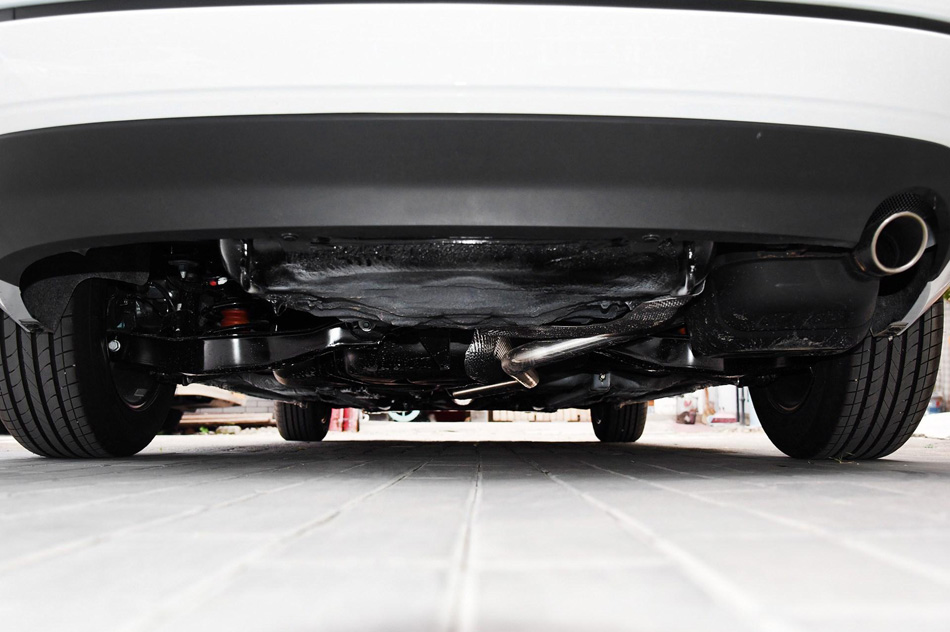 2019款 1.4T 自动精英型 引擎底盘