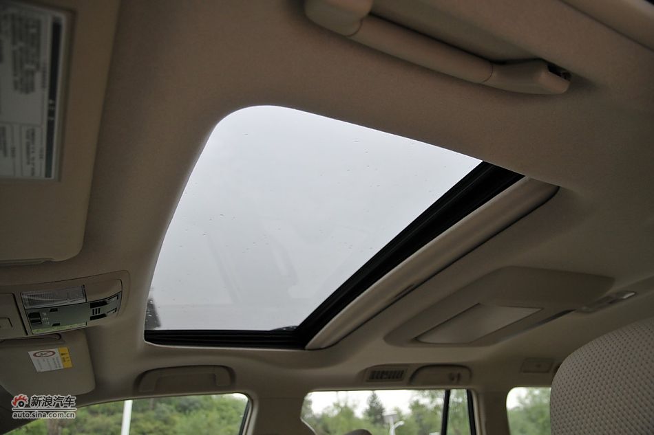 2010款普拉多VX 4.0自动导航版