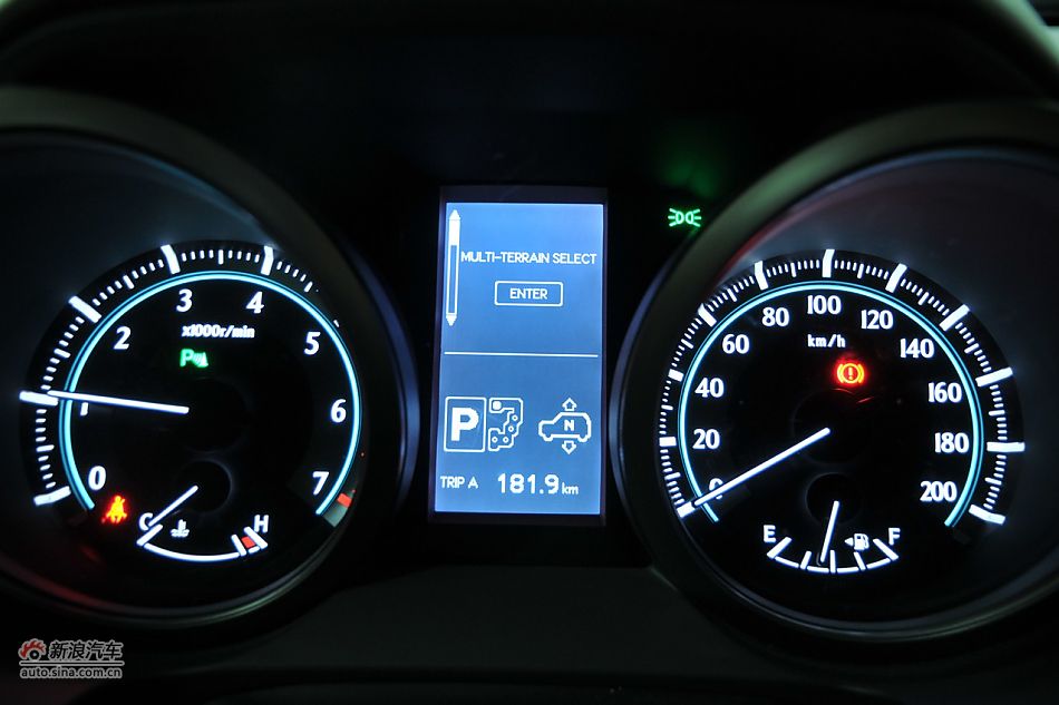 2010款普拉多VX 4.0自动导航版