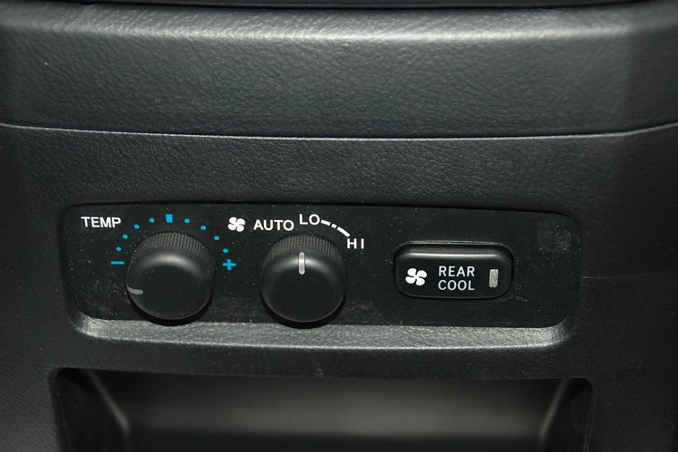 四川丰田普拉多内饰