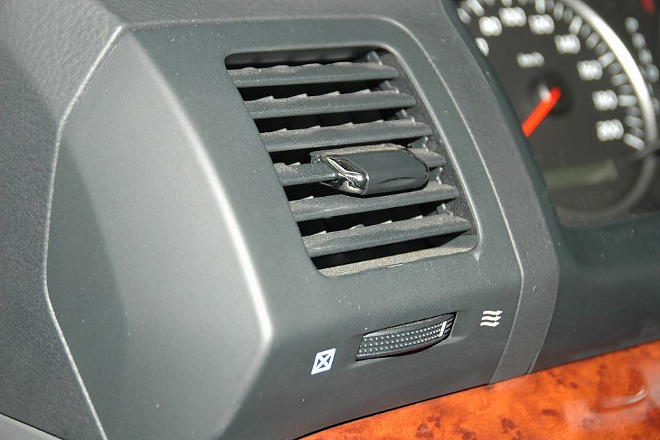 四川丰田普拉多内饰