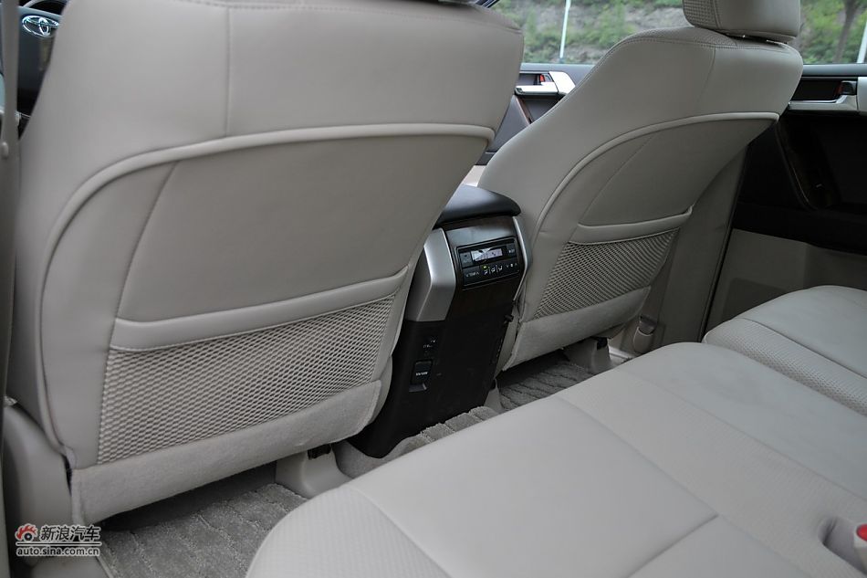 2010款普拉多VX 4.0自动导航版