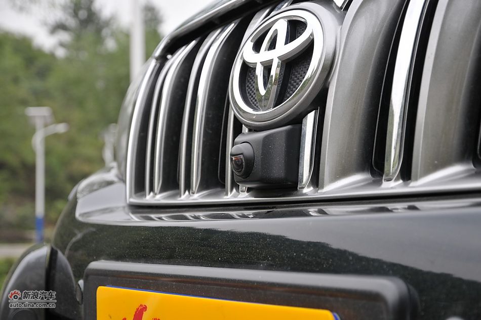 2010款普拉多VX 4.0自动导航版