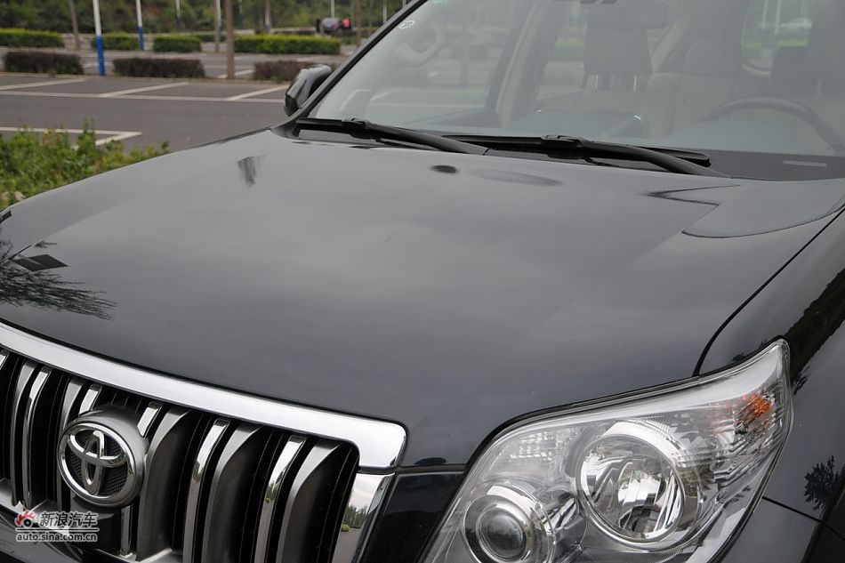 2010款普拉多VX 4.0自动导航版