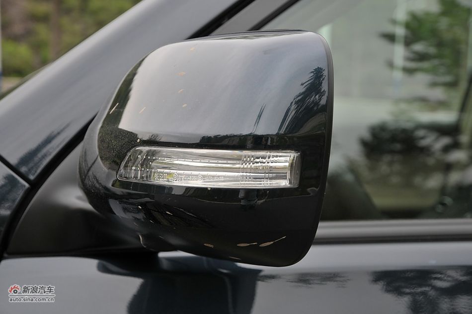 2010款普拉多VX 4.0自动导航版